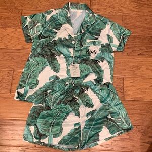 NWT Bride Palm Tree PJ set